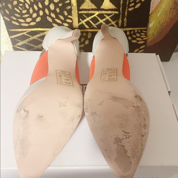 Grey and Orange heel - Picture 8 of 8